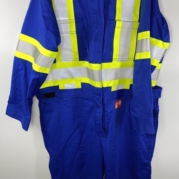 Covergall by LH Workwear 2" Stripe CAT 2 ATPV 12.4 Construction - Picture 6 of 15